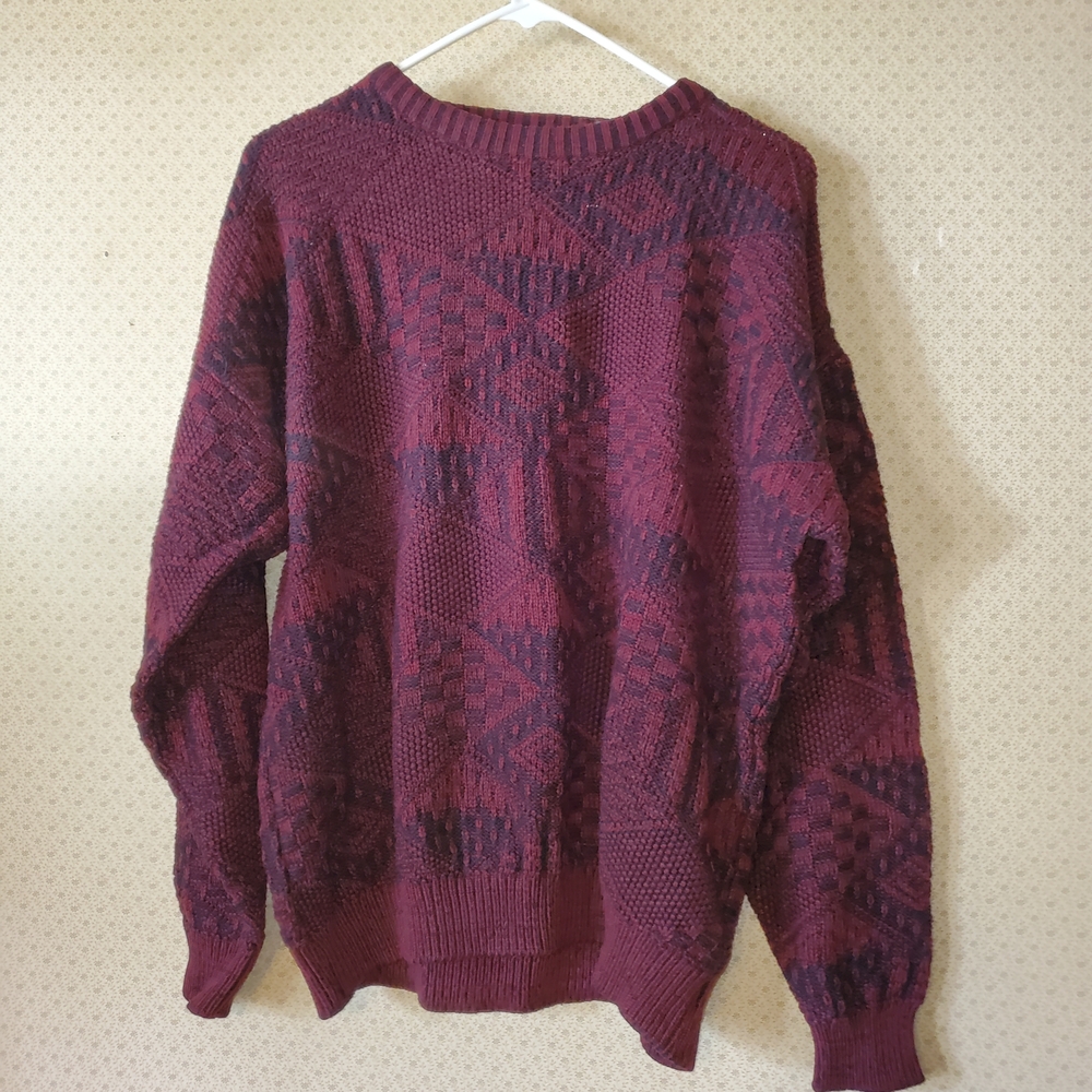 Vintage Men's Burgundy Crewneck Sweater